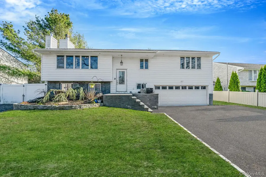 104 Colonial Street, East Northport, NY 11731 - #2