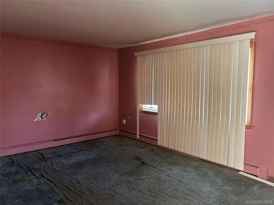 91 Myrtle Avenue, New Windsor, NY 12553 - #3