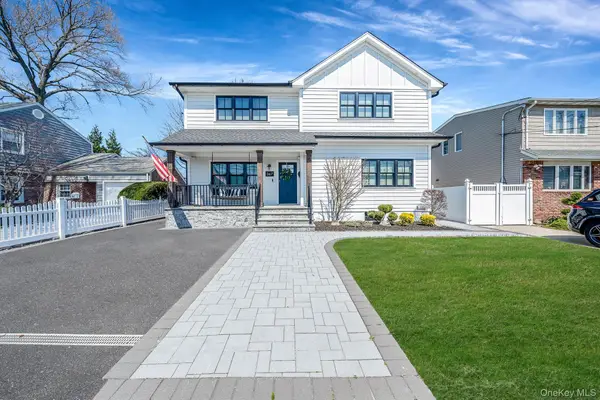 347 Broadway, Carle Place, NY 11514