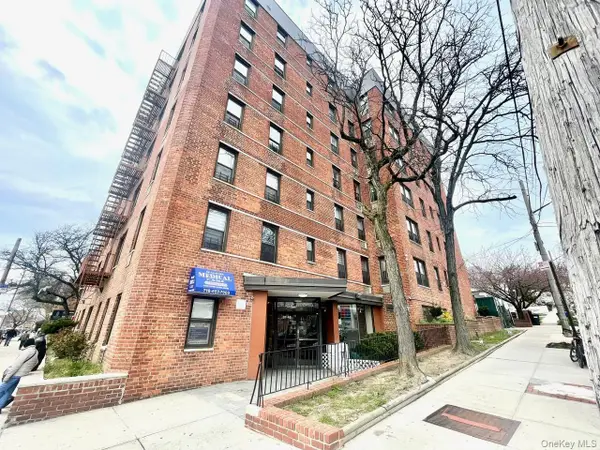 8746 Chelsea Street #3J, Jamaica Estates, NY 11432