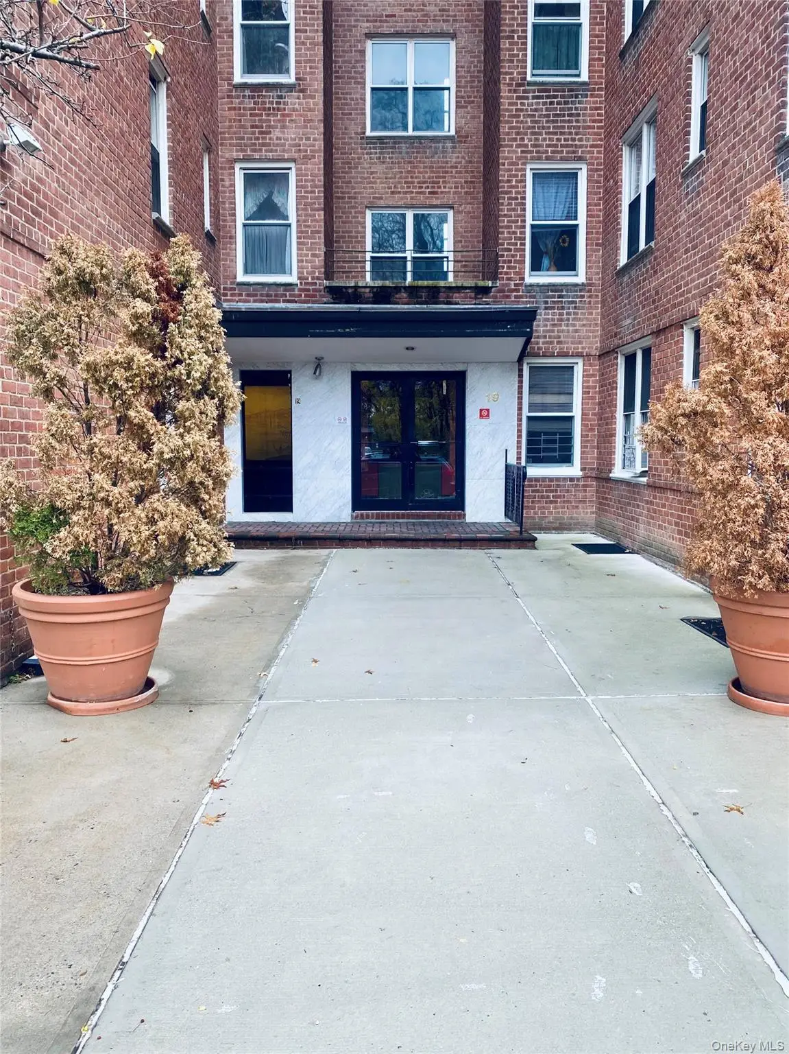 19 Abeel Street #3J, Yonkers, NY 10705 - #1