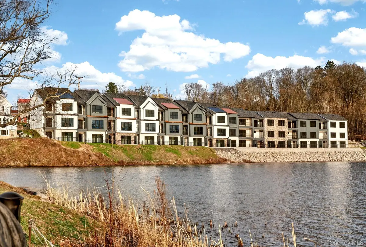 2 Icehouse Drive, Saugerties, NY 12477 - #1