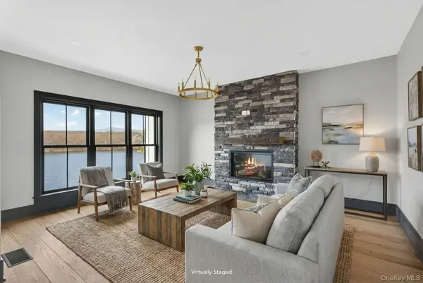 16 Icehouse Drive, Saugerties, NY 12477