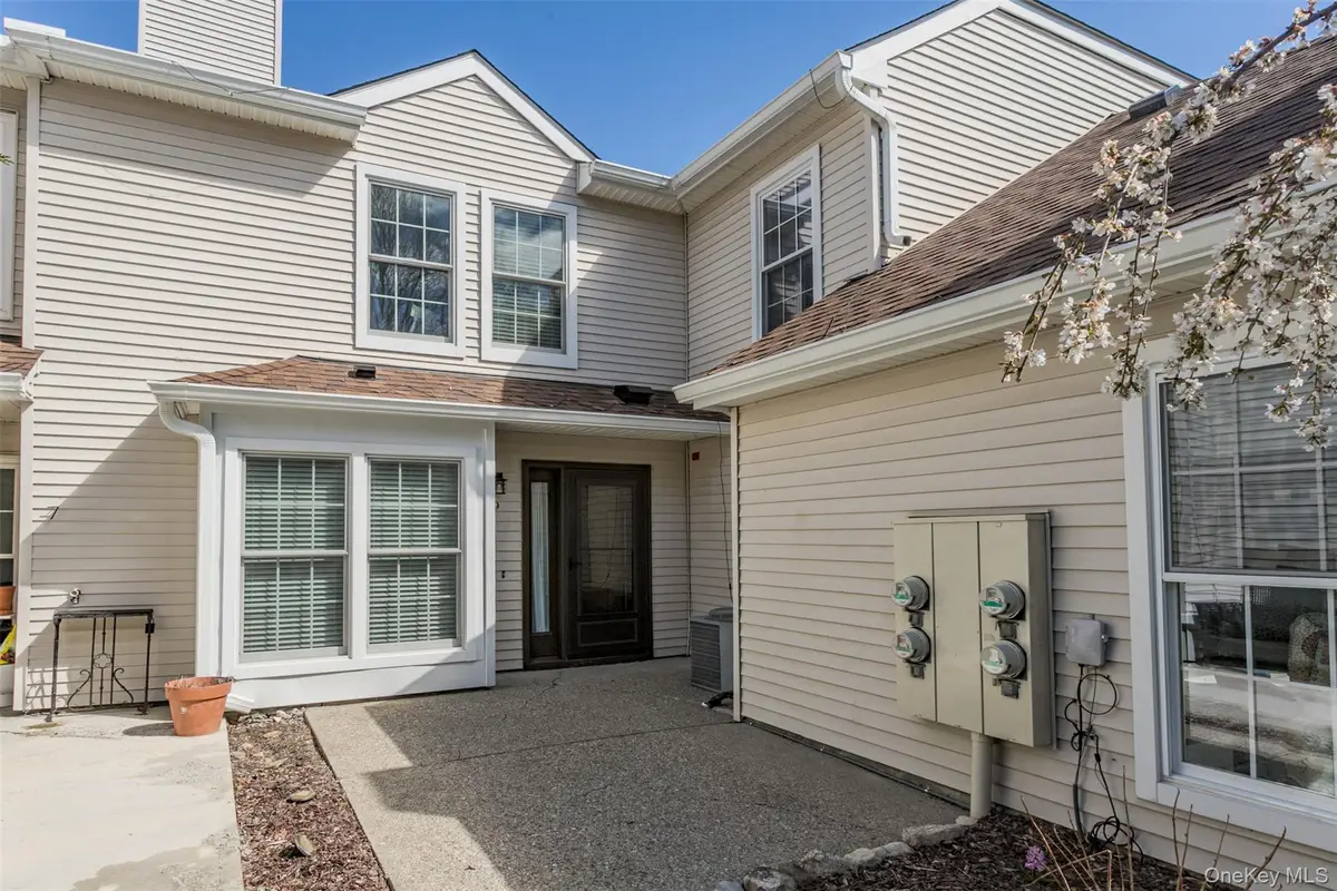 9 Olde Wagon Road, Warwick, NY 10990 - #1