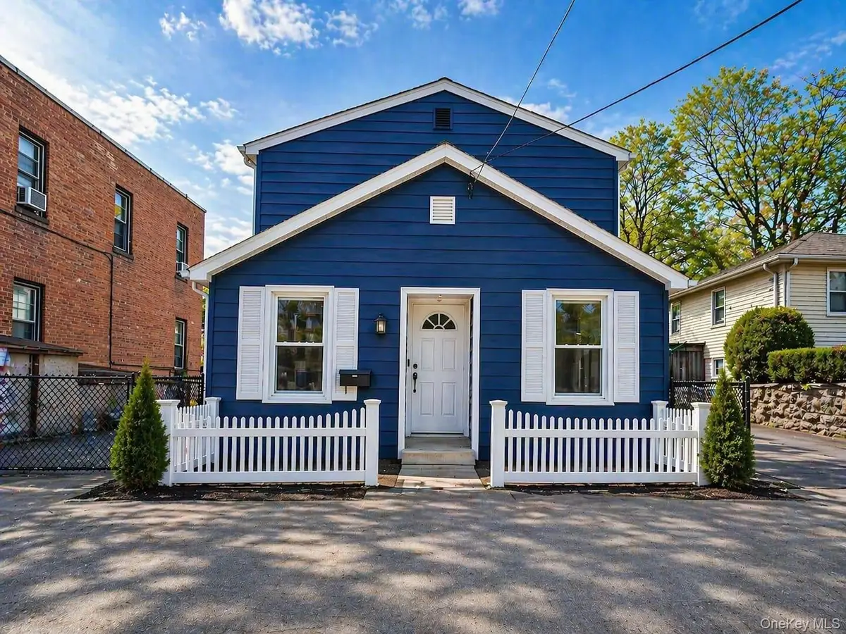 431 4th Street, Mamaroneck, NY 10543 - #1