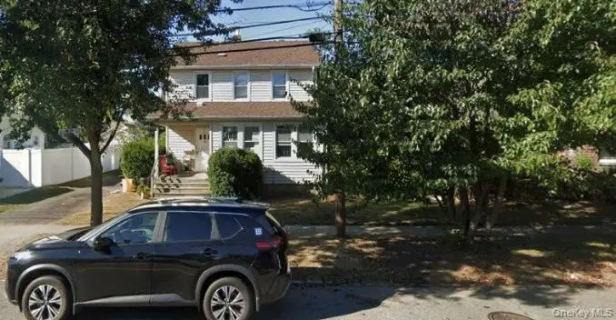 52 John Street E, Hicksville, NY 11801 - #1