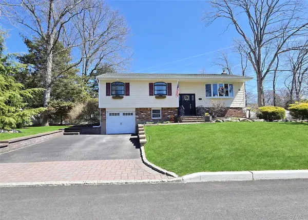 153 Jackson Avenue S, Saint James, NY 11780