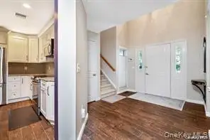 204 Mountain Ridge Drive #204, Mount Sinai, NY 11766 - #3