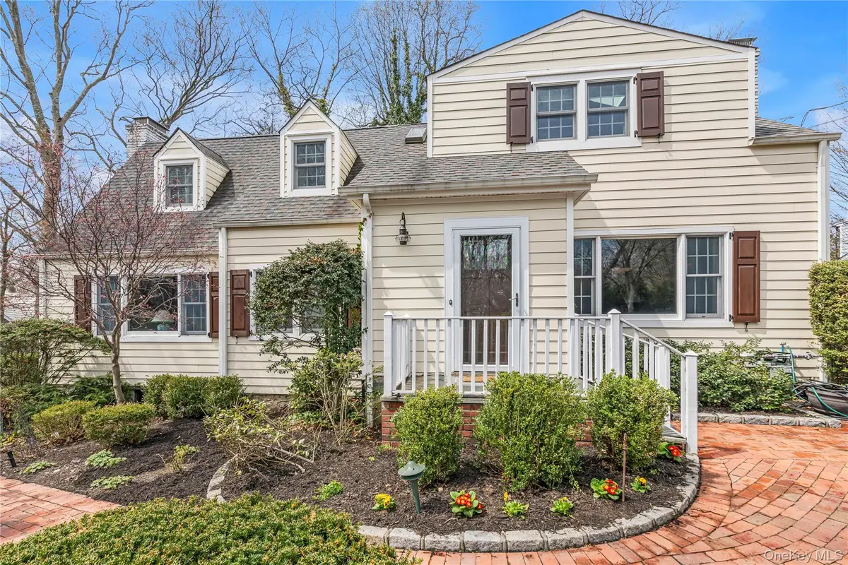 35 Mitchell Road, Port Washington, NY 11050 - #1