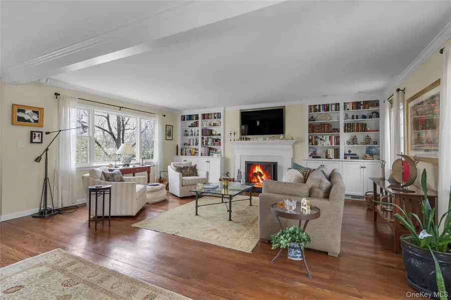 35 Mitchell Road, Port Washington, NY 11050 - #2