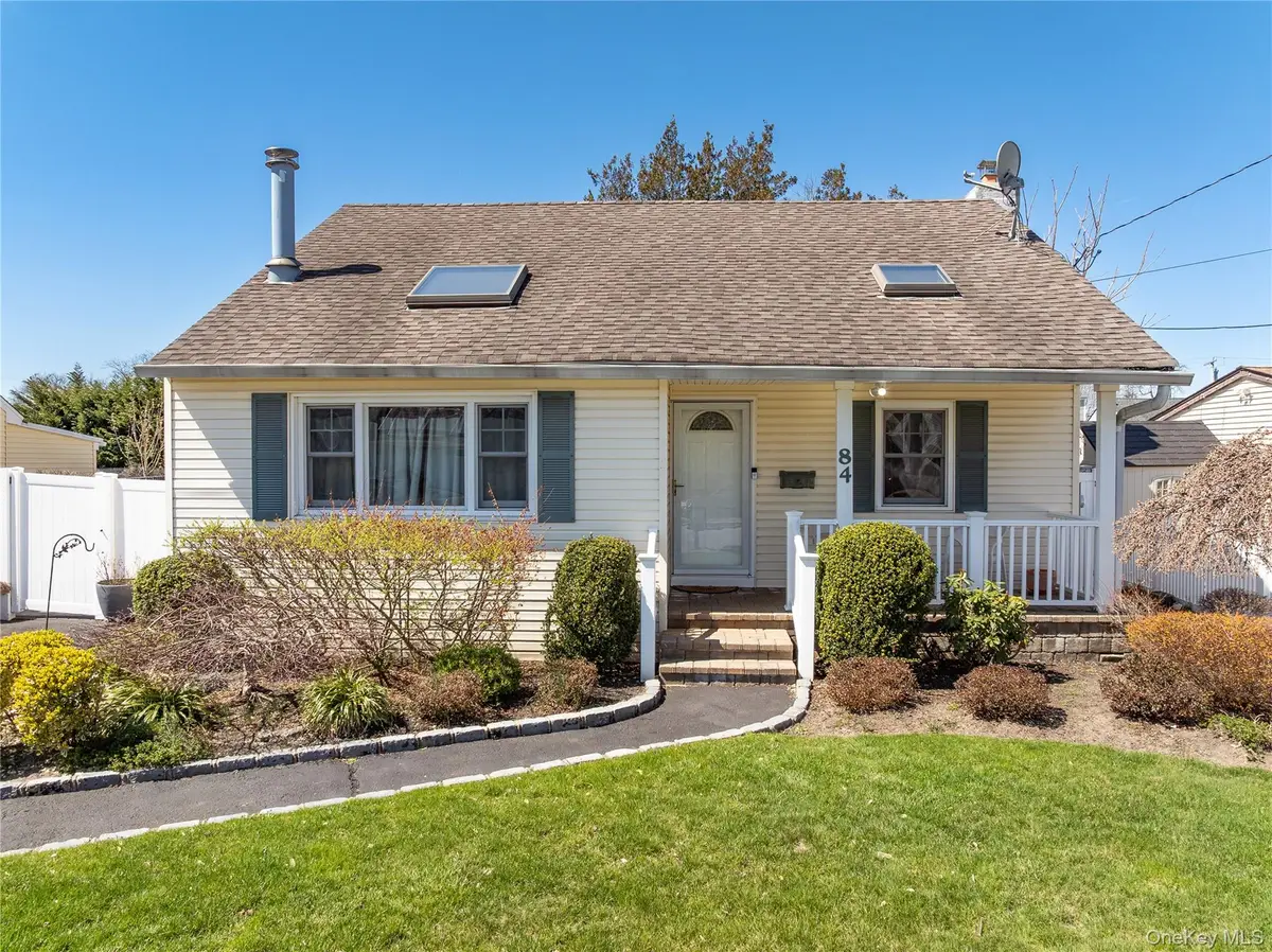 84 Rhoda Avenue, North Babylon, NY 11703 - #1