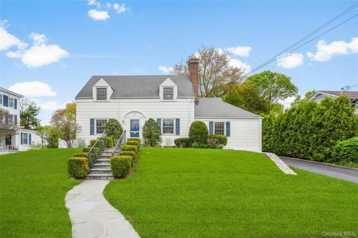 213 N Barry Avenue, Mamaroneck, NY 10543 - #1