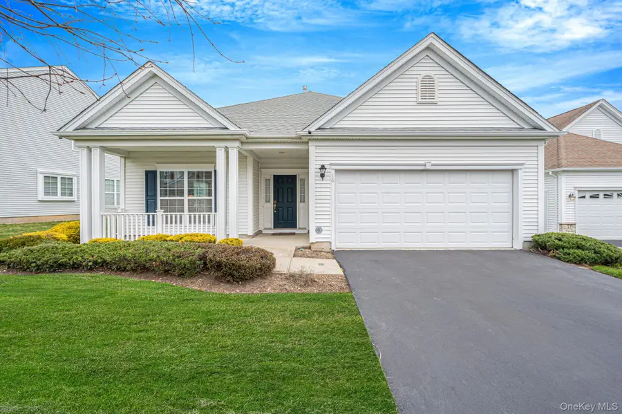 16 Oakhurst Court, Mount Sinai, NY 11766 - #3