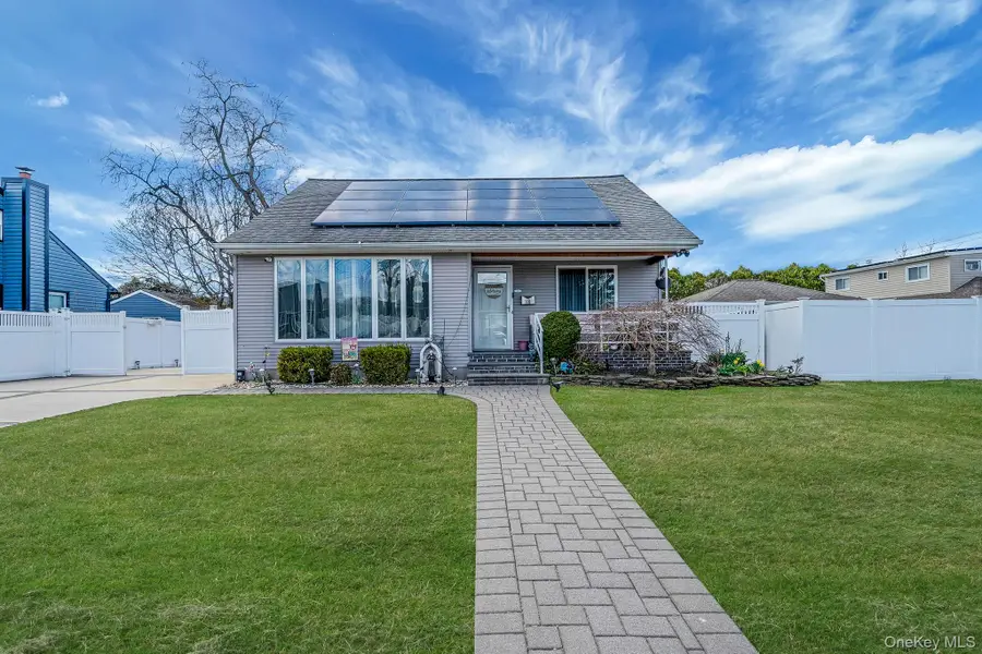 100 Anderson Avenue, North Babylon, NY 11703 - #3