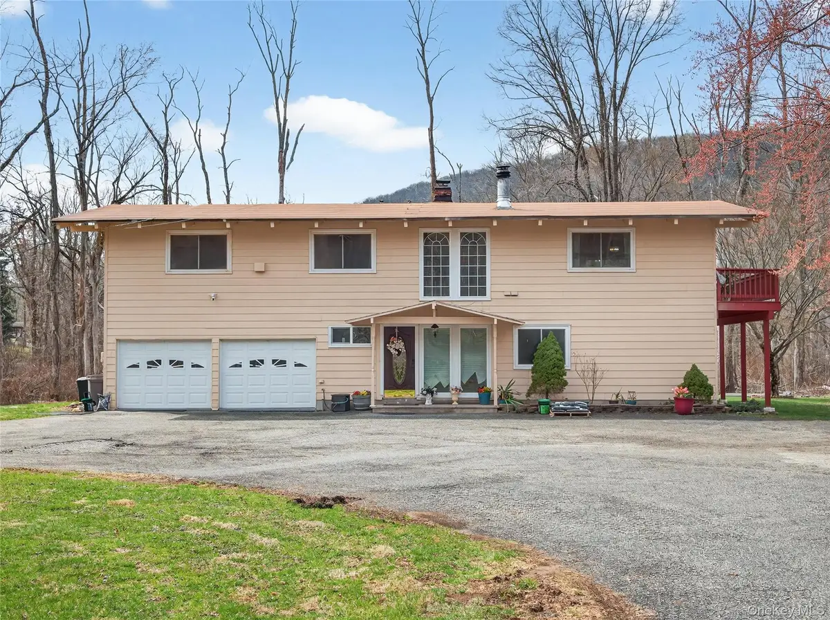 810 Haverstraw Road, Suffern, NY 10901 - #1