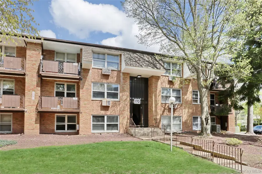 170 Kearsing Parkway #B, Monsey, NY 10952 - #3