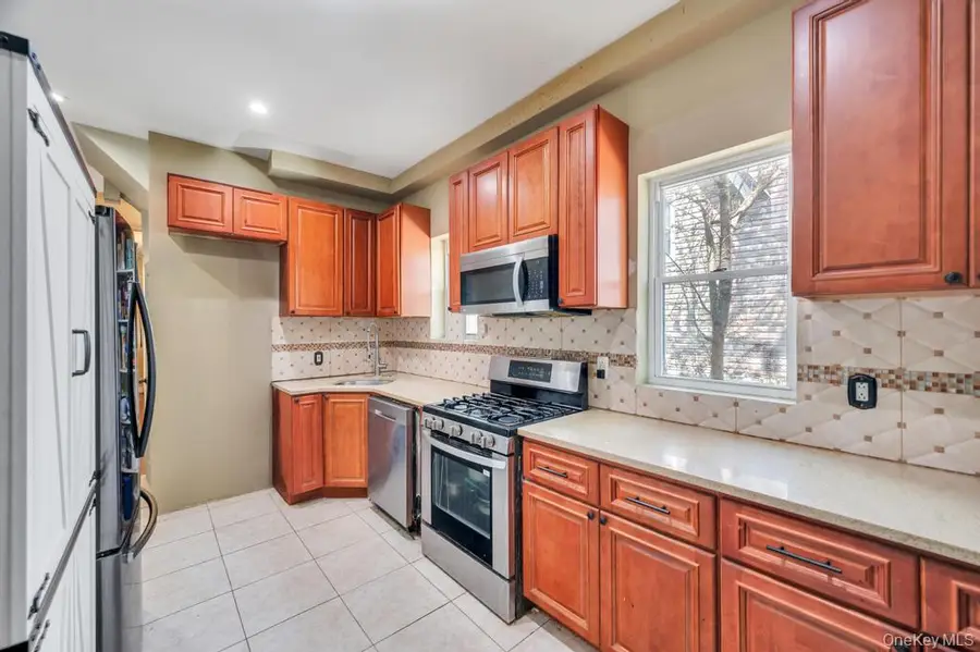 10927 196th Street, Saint Albans, NY 11412 - #3