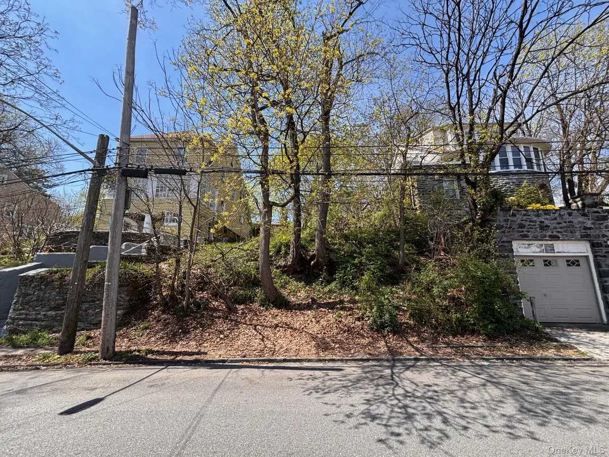 422 Nuber Avenue, Mount Vernon, NY 10553 - #1