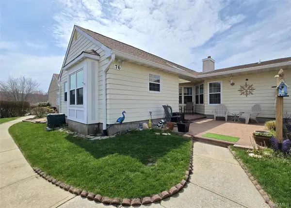 76 Theodore Drive #76, Coram, NY 11727