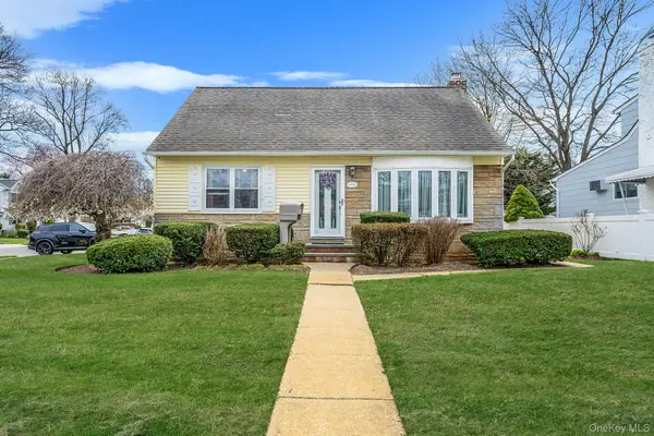 3476 Clifton Boulevard, Wantagh, NY 11793