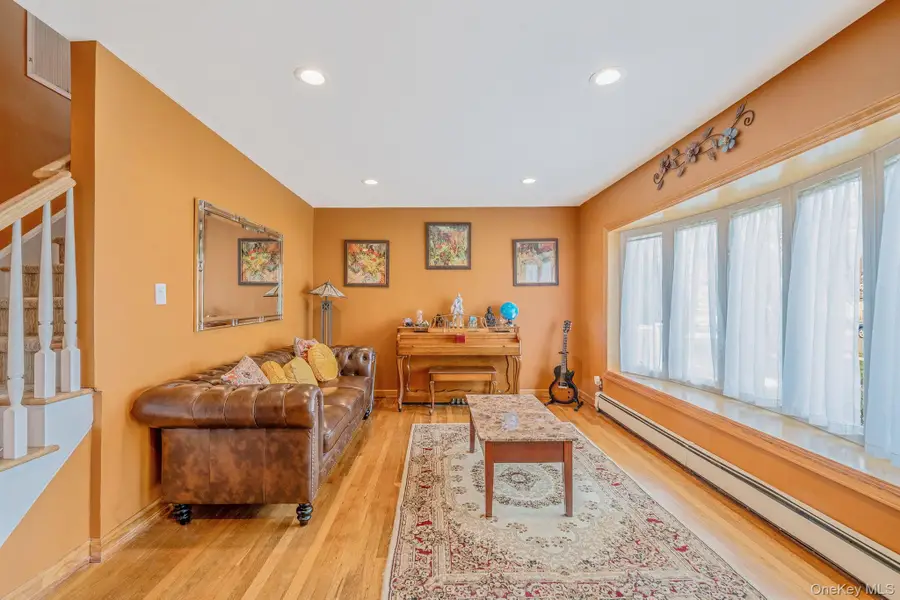 3476 Clifton Boulevard, Wantagh, NY 11793 - #3