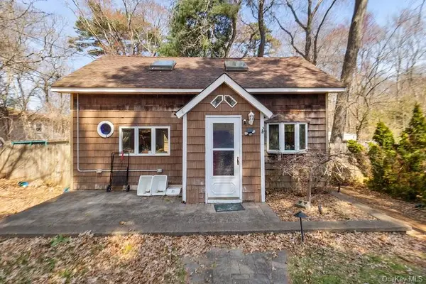 147 Lakeview Drive, Patchogue, NY 11772