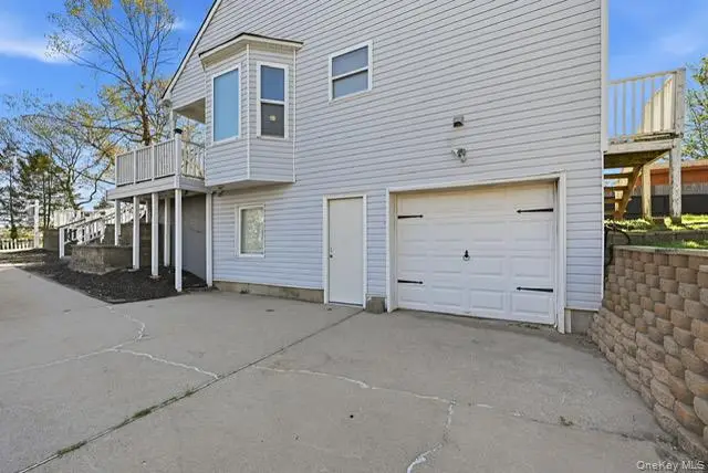 31 Sayville Road, Sound Beach, NY 11789 - #2