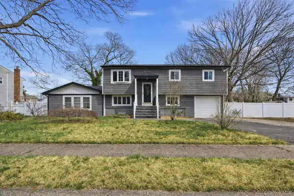 41 Madison Avenue, Amityville, NY 11701