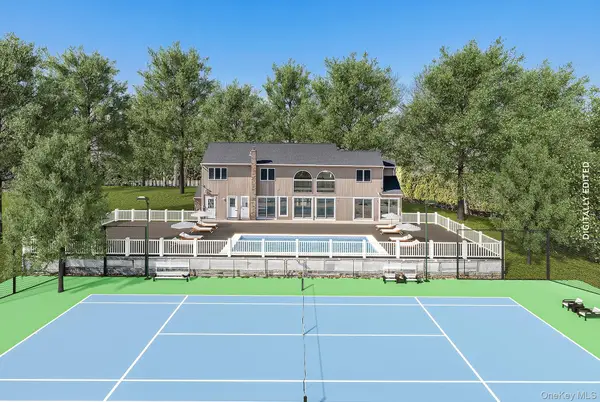 133 Old Country Road, East Quogue, NY 11942