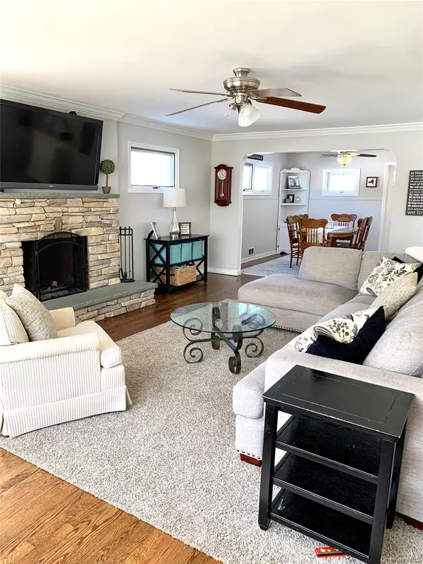 17 Regina Road, Highland Falls, NY 10928