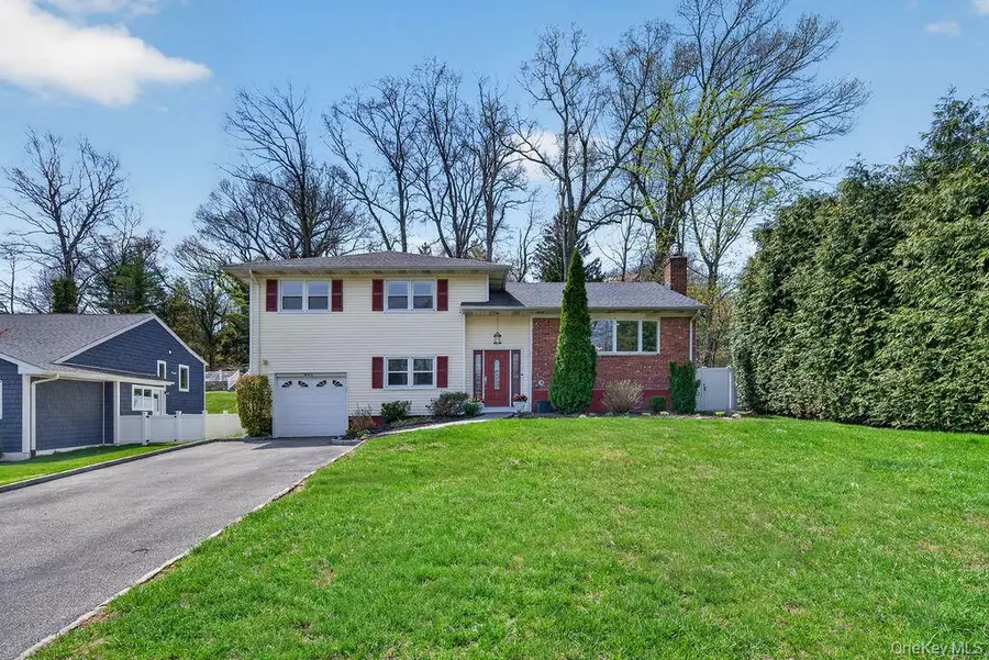 461 Stratton Road, New Rochelle, NY 10804 - #2