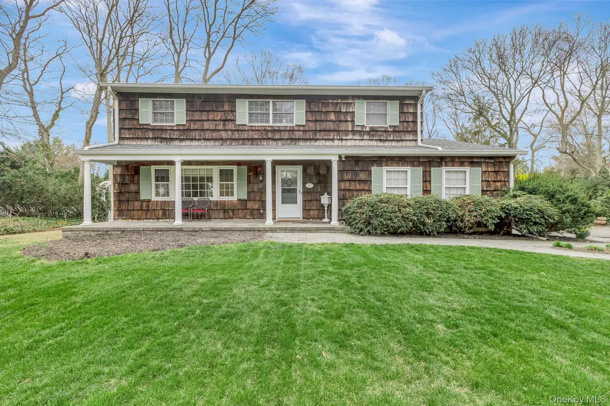 27 Richie Court N, Saint James, NY 11780 - #1