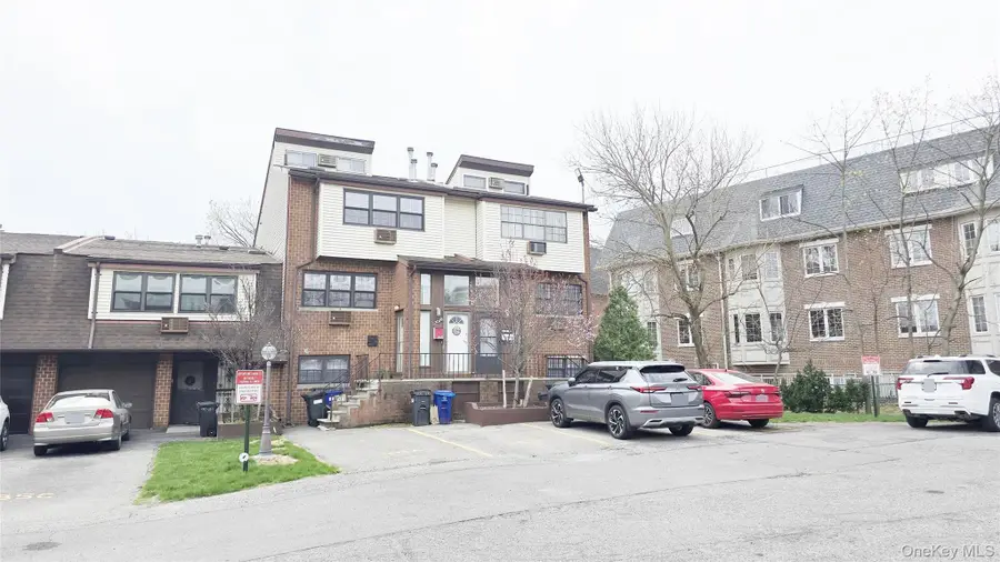 120-16 Cove Court #87A, College Point, NY 11356 - #2