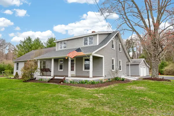 60 Airport Road, Accord, NY 12404