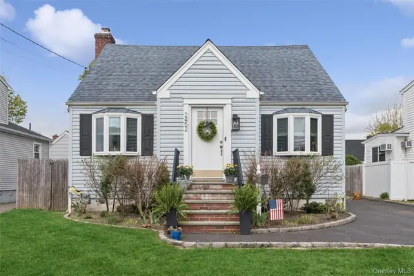 2452 Woodland Avenue, Wantagh, NY 11793