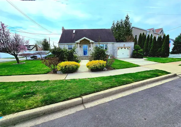 53 Lincoln Boulevard, Bethpage, NY 11714