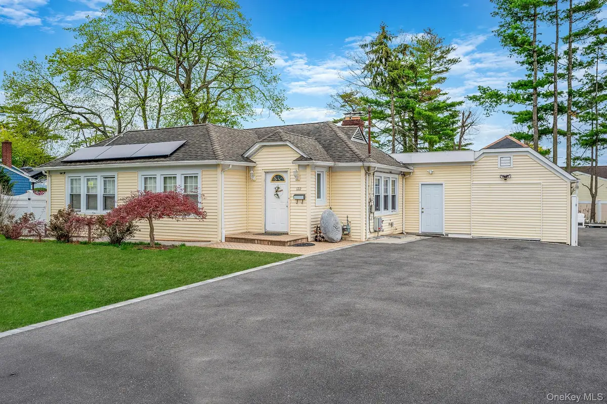 122 Mckinley Street, Brentwood, NY 11717 - #1