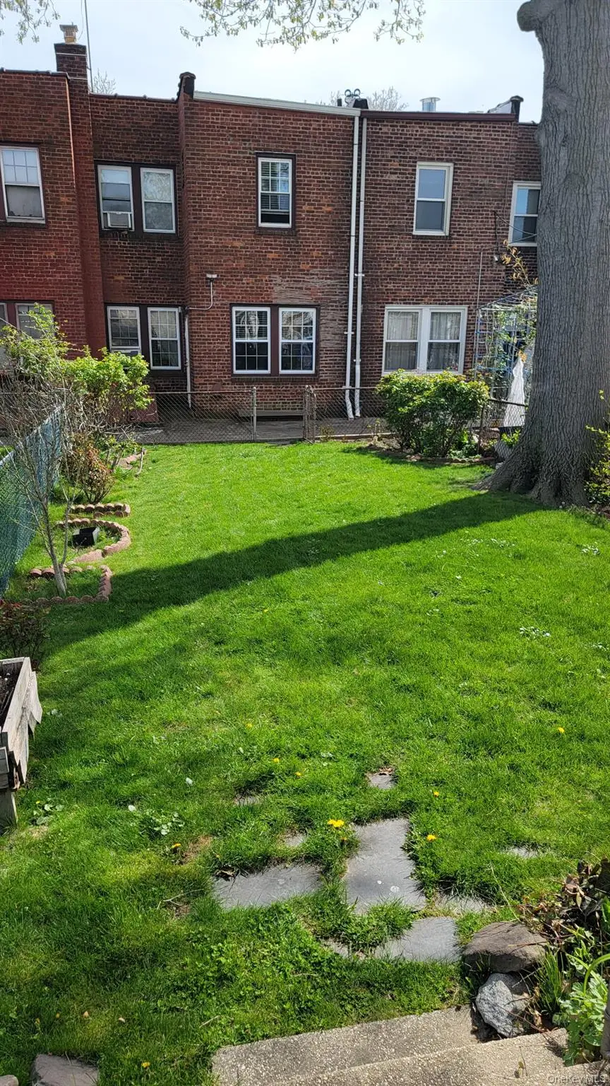 14713 Willets Point Boulevard, Whitestone, NY 11357 - #3