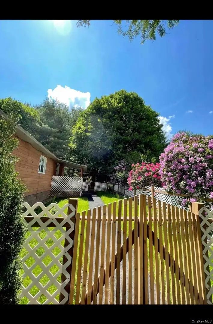 68 Oxford Circle, Fallsburg, NY 12759 - #2