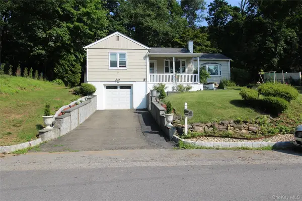 650 Warren Avenue, Thornwood, NY 10594