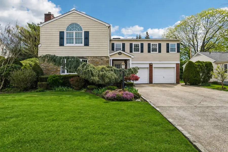 221 Kensington Road, Garden City, NY 11530 - #2