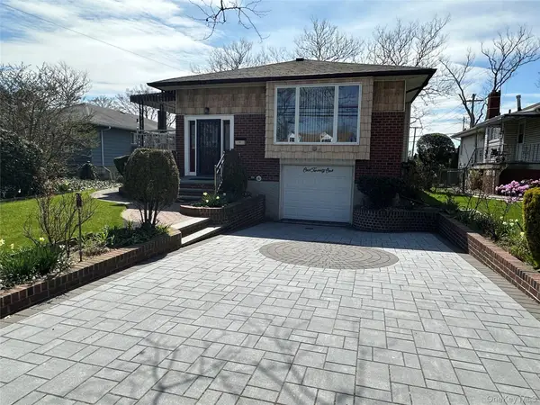 121 Marcus Avenue, New Hyde Park, NY 11040