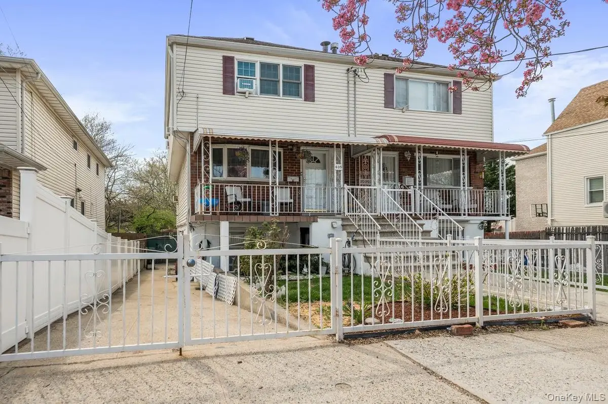 635 Revere Avenue, Bronx, NY 10465 - #1
