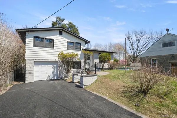 62 Union Avenue, New Windsor, NY 12553