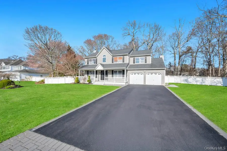 29 Harwood Way, Coram, NY 11727 - #2