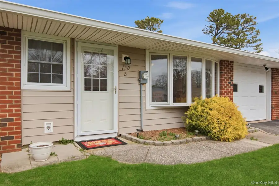 150 Eastbourne Court #B, Ridge, NY 11961 - #2