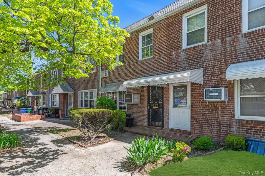 82-37 251st Street, Bellerose, NY 11426 - #3