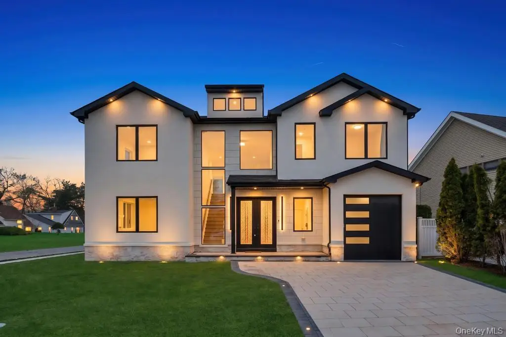 19 Arrow Lane, Hicksville, NY 11801 - #1