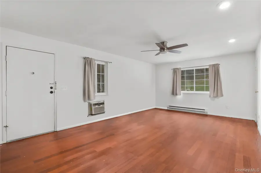 420 Fox Run Lane, Carmel, NY 10512 - #3