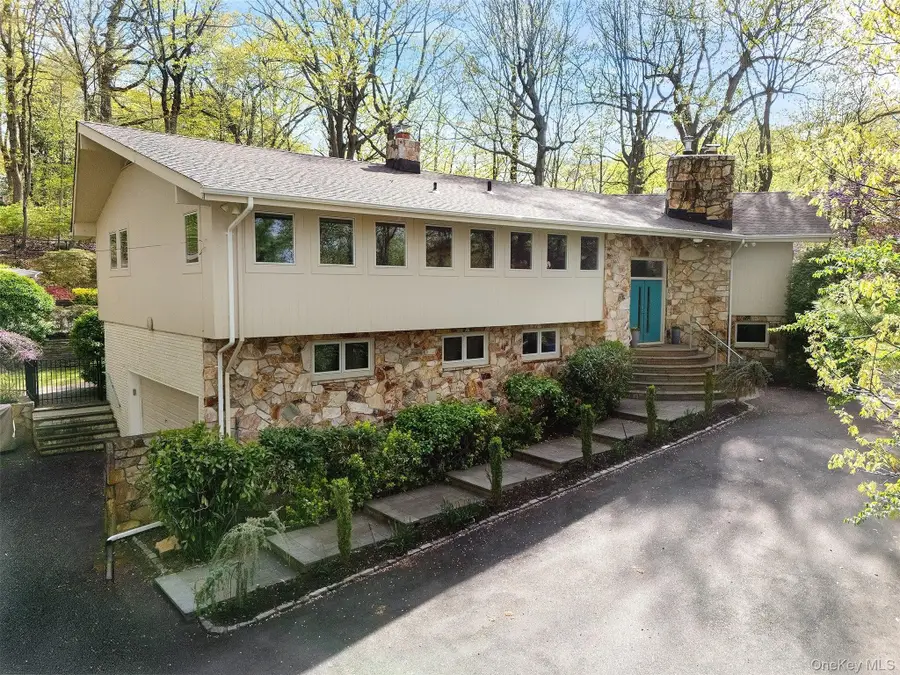 7 Southeast Road, Sands Point, NY 11050 - #3